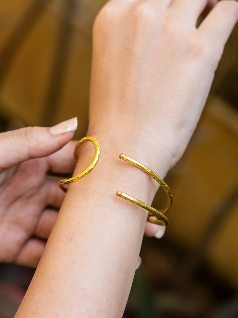 Bisect Brass Bracelet (Anti Tarnish) Adjustable