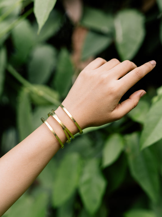 Loope Brass Adjustable Bracelet (Anti Tarnish)