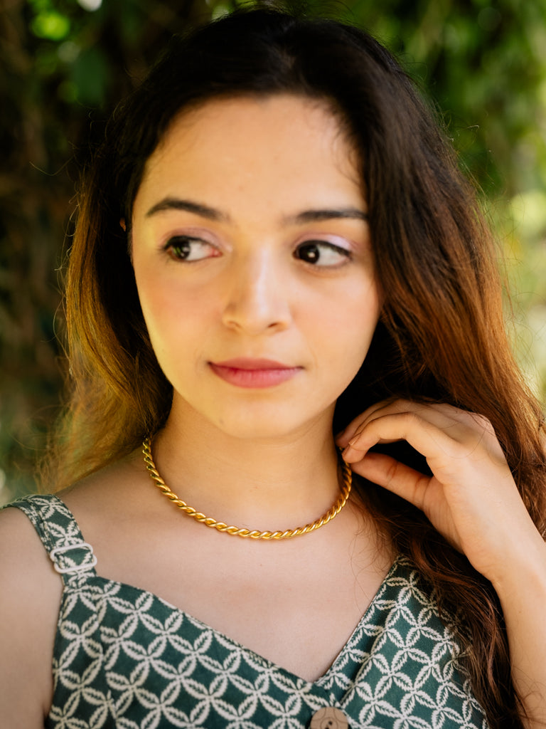 Sunweave Neck Cuff Brass Adjustable Choker (Anti Tarnish)