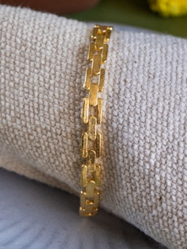 Classic Link Brass Statement Bracelet (Anti Tarnish)