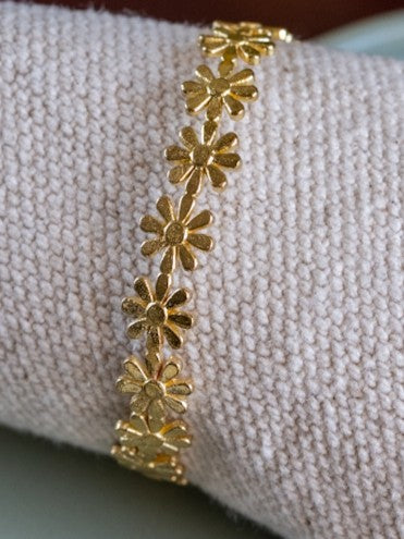 Phool Link Brass Statement Bracelet (Anti Tarnish)