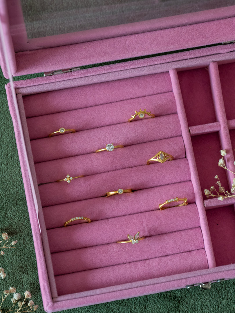 The Crystal Kiss Hamper - 9 Rings Combo