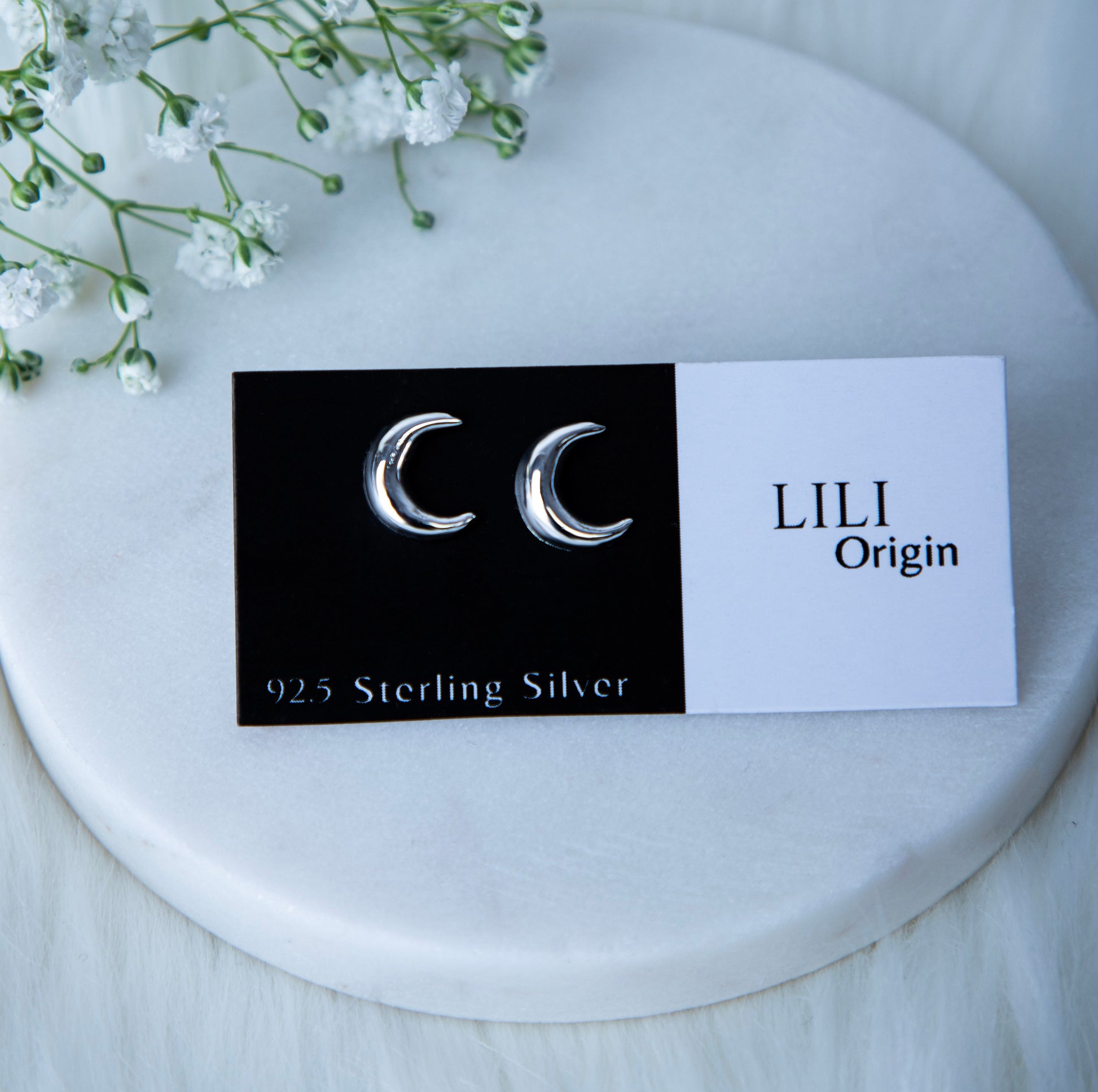 Moon Crest Earring - 925 Sterling Silver - Lili-Origin
