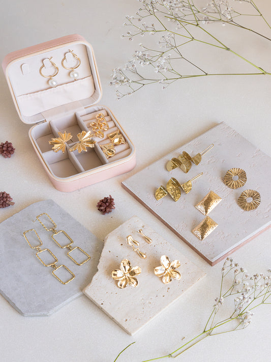 10 Statement Earrings Festive Hamper (with free Jewellery Organizer)