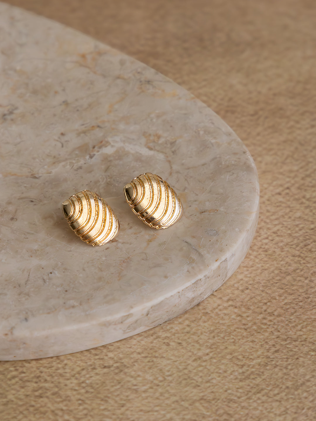 Ripple Curve Earring