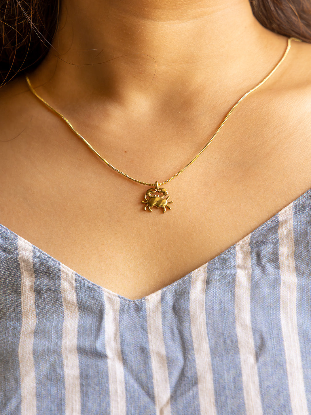 Golden Cancer Zodiac Brass Necklace (Anti Tarnish)