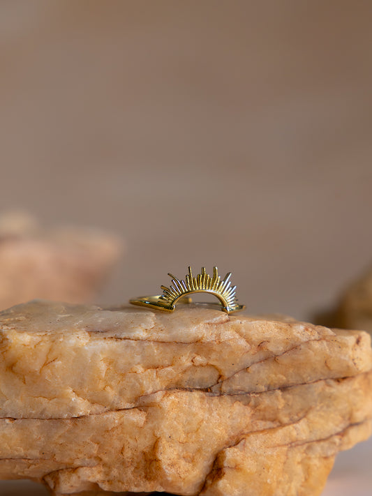 Sunrise Arc Ring Brass Ring (Anti Tarnish)