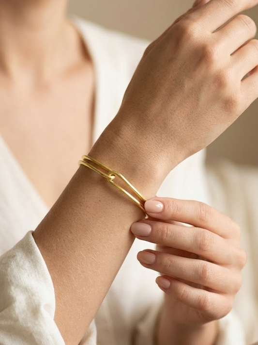 Gilded Continuity Cuff Adjustable Bracelet (Anti Tarnish)