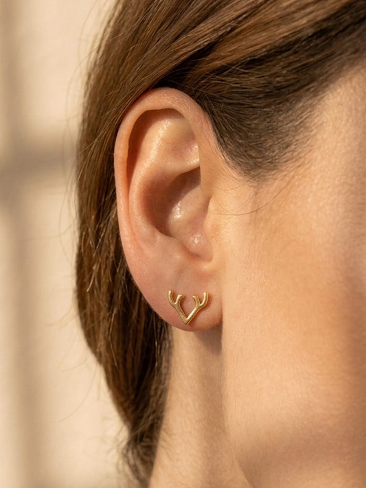 Apex Antler stud